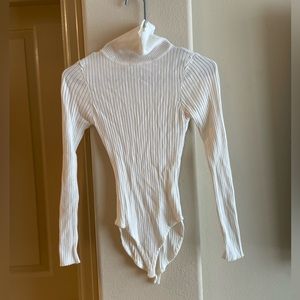 Hera Collection great turtleneck bodysuit size small